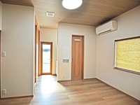 TA邸リフォーム【寝室・トイレ新設】